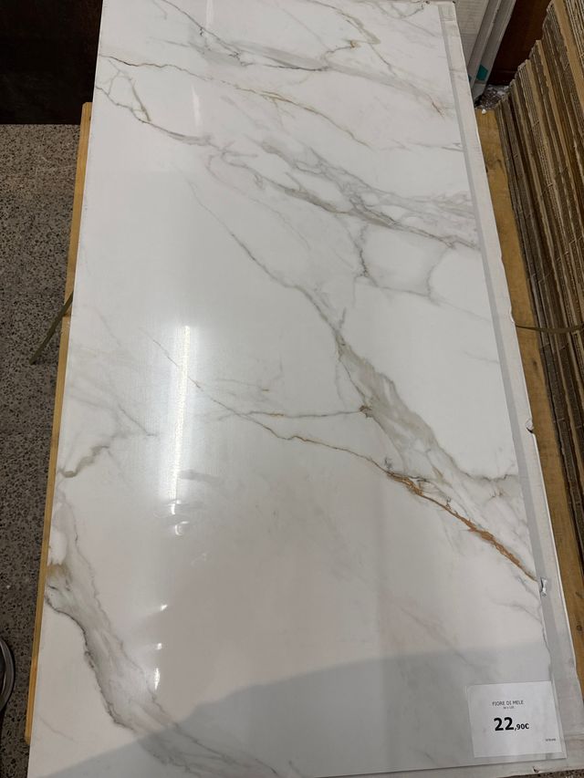 Porcelánico pulido 60×120 · Fiore di Mele