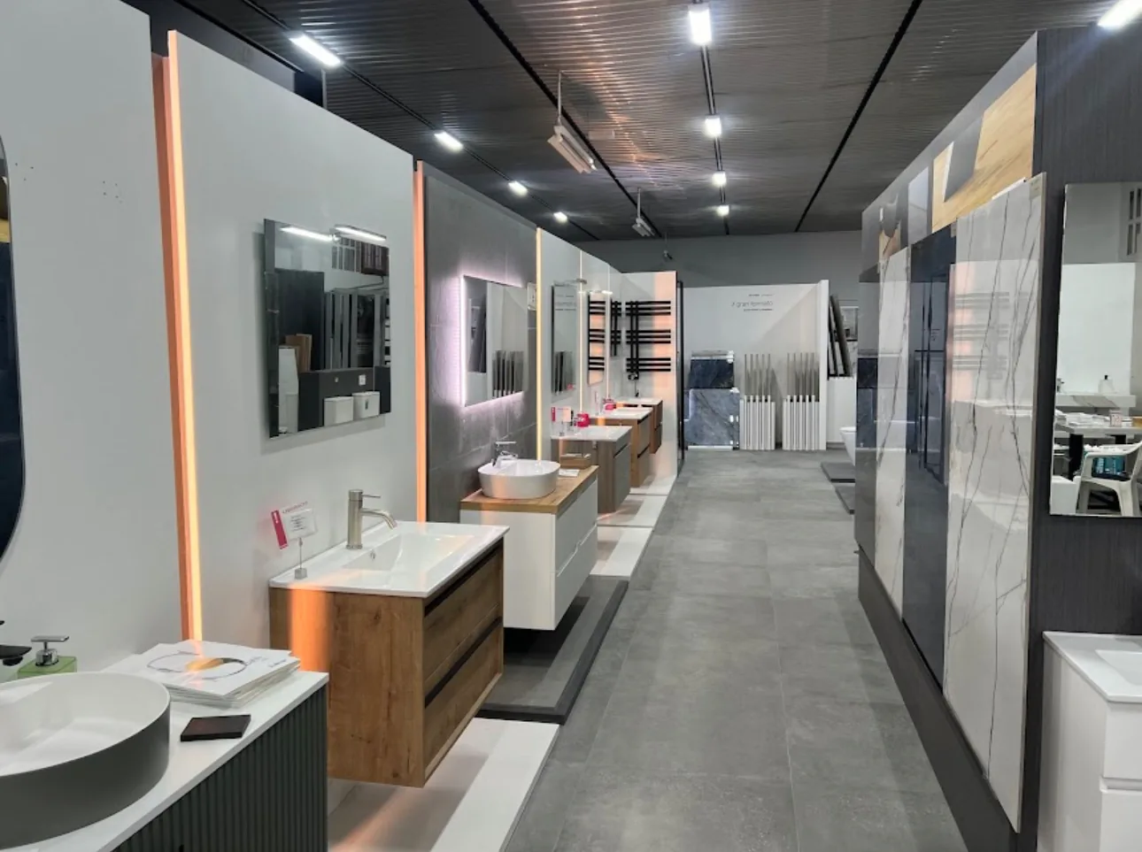 Showroom de HM Materiales GAMMA en Les Peces
