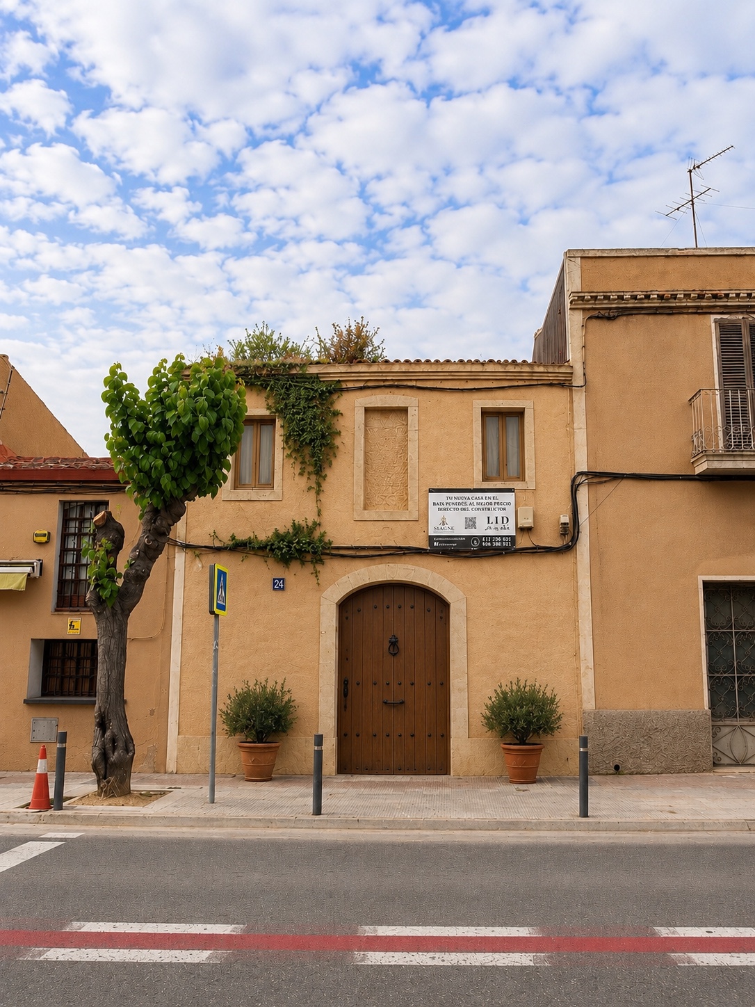 Vista exterior de Llorenç del Penedès